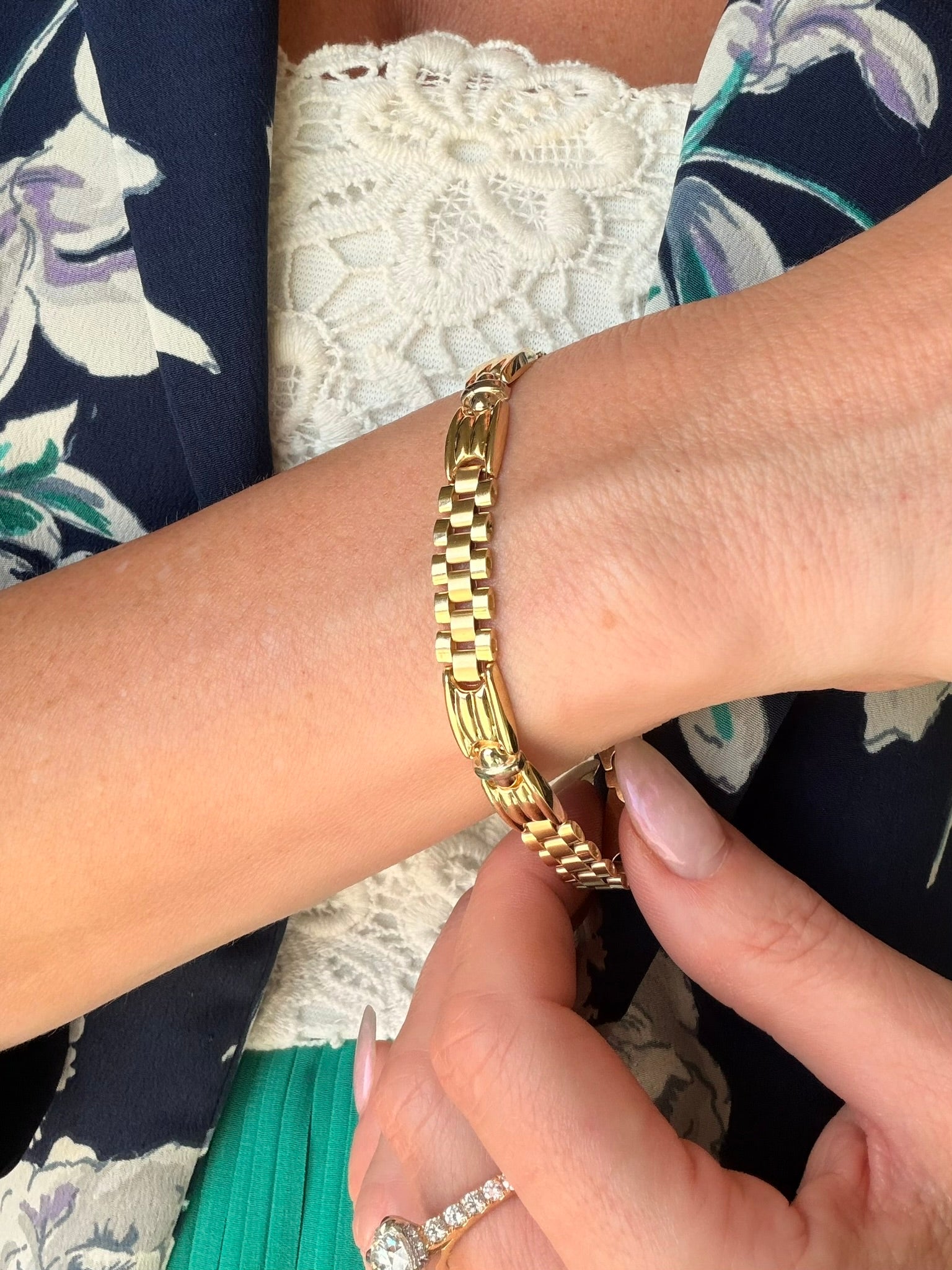 ESTATE 14k Yellow Gold Two Tone Rolex Inspired Alternating Link Bracelet