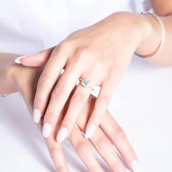 Kate Diamond Halo Radiant Cut