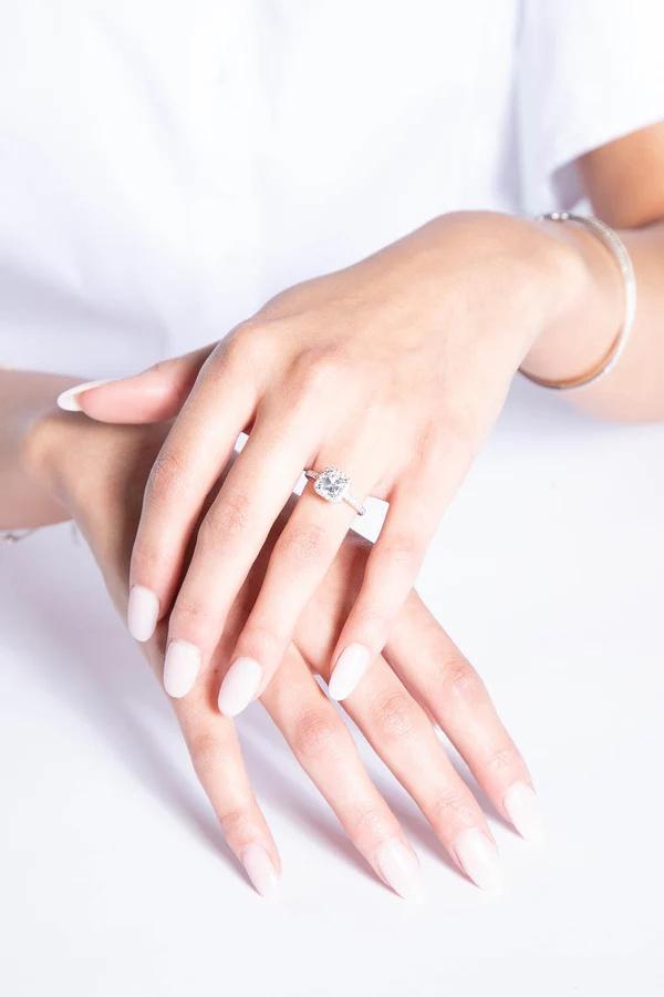 Kate Diamond Halo Radiant Cut