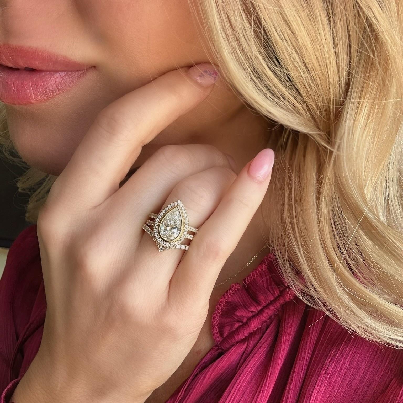 Gabriella Diamond Halo Pear