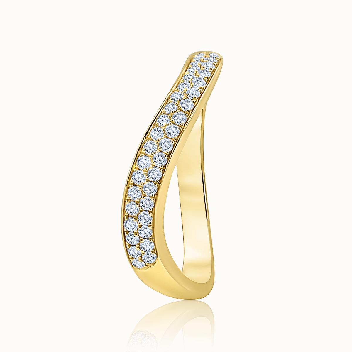 Wavy Diamond Pave Band