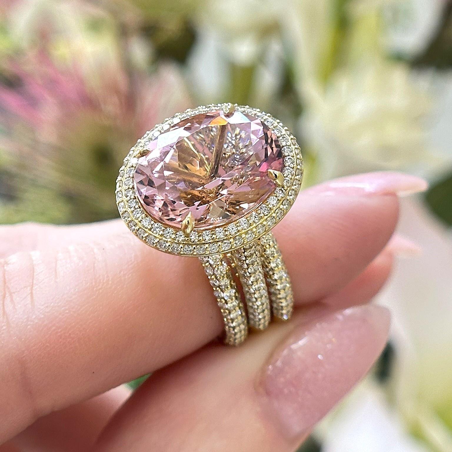 Kathleen Grand Morganite Halo