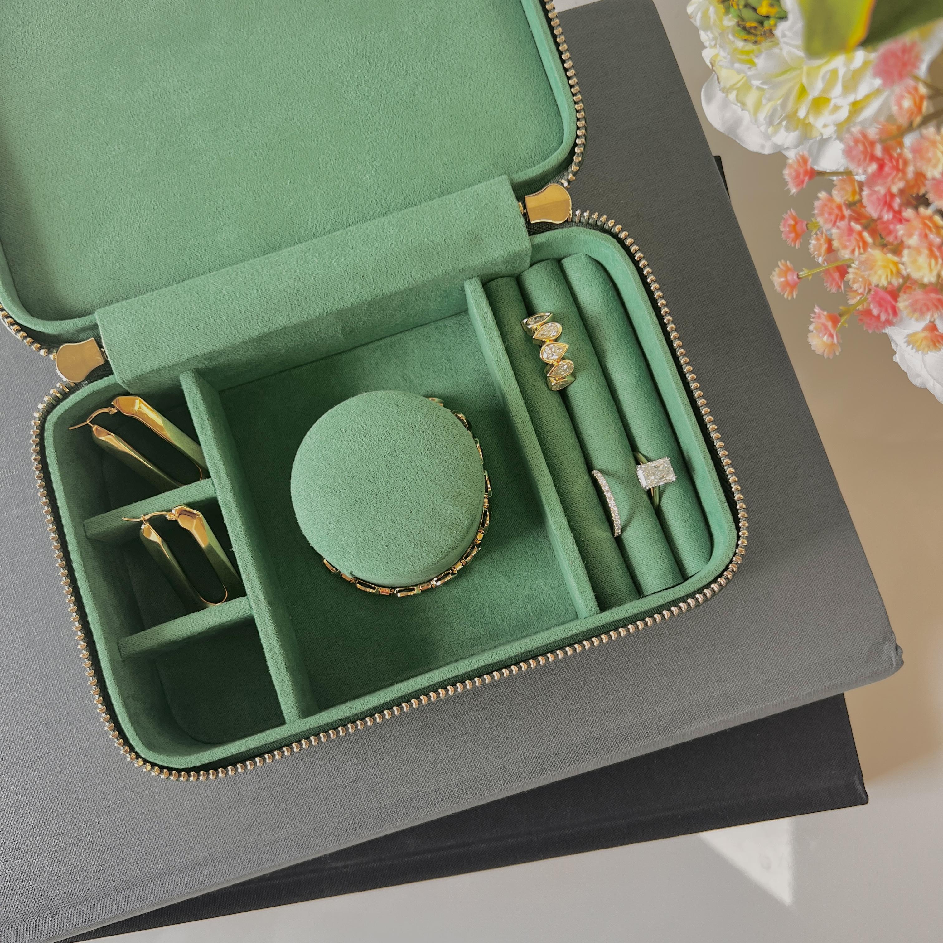 Wolf Sophia Travel Zip Case - Forest