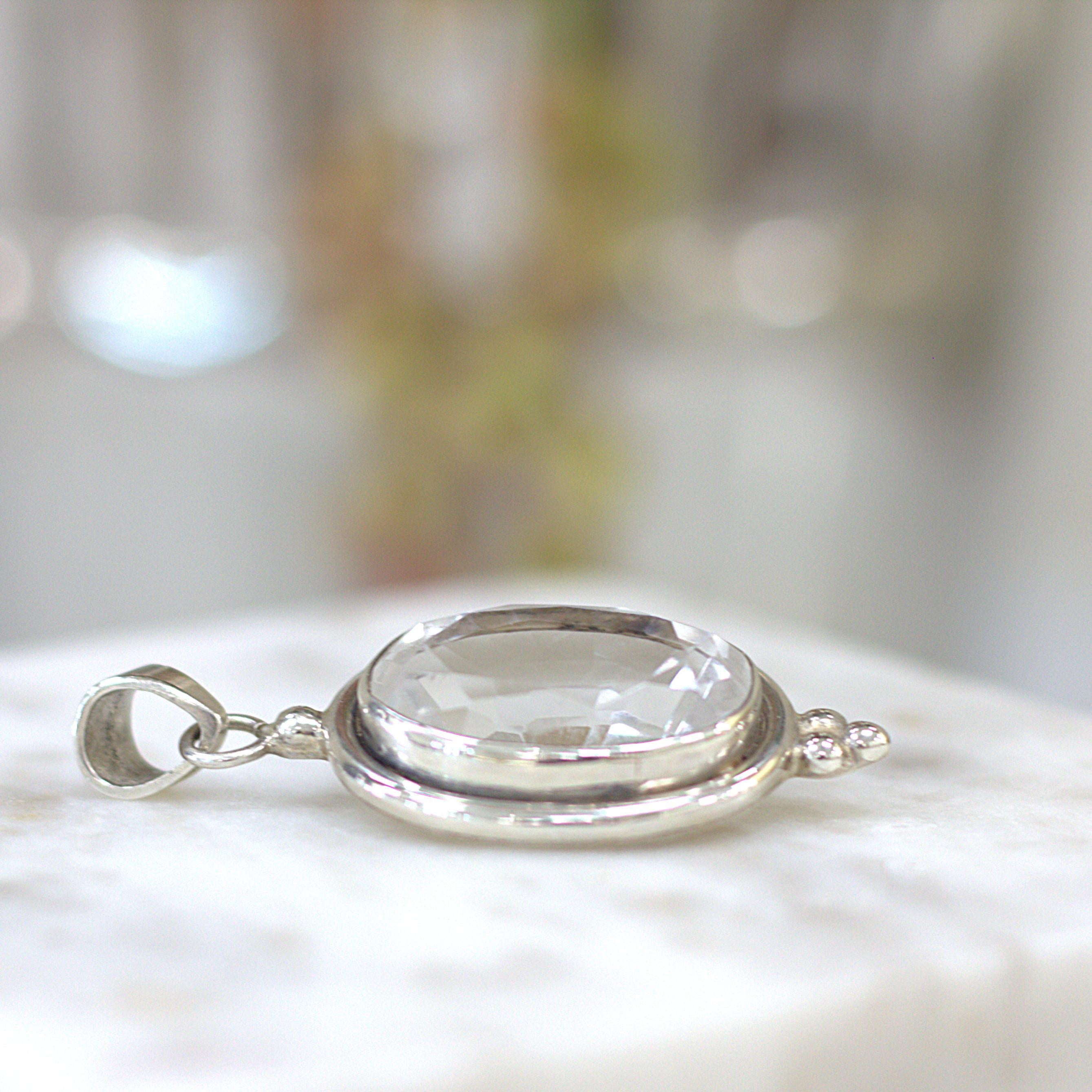 ESTATE Oval White Topaz Pendant