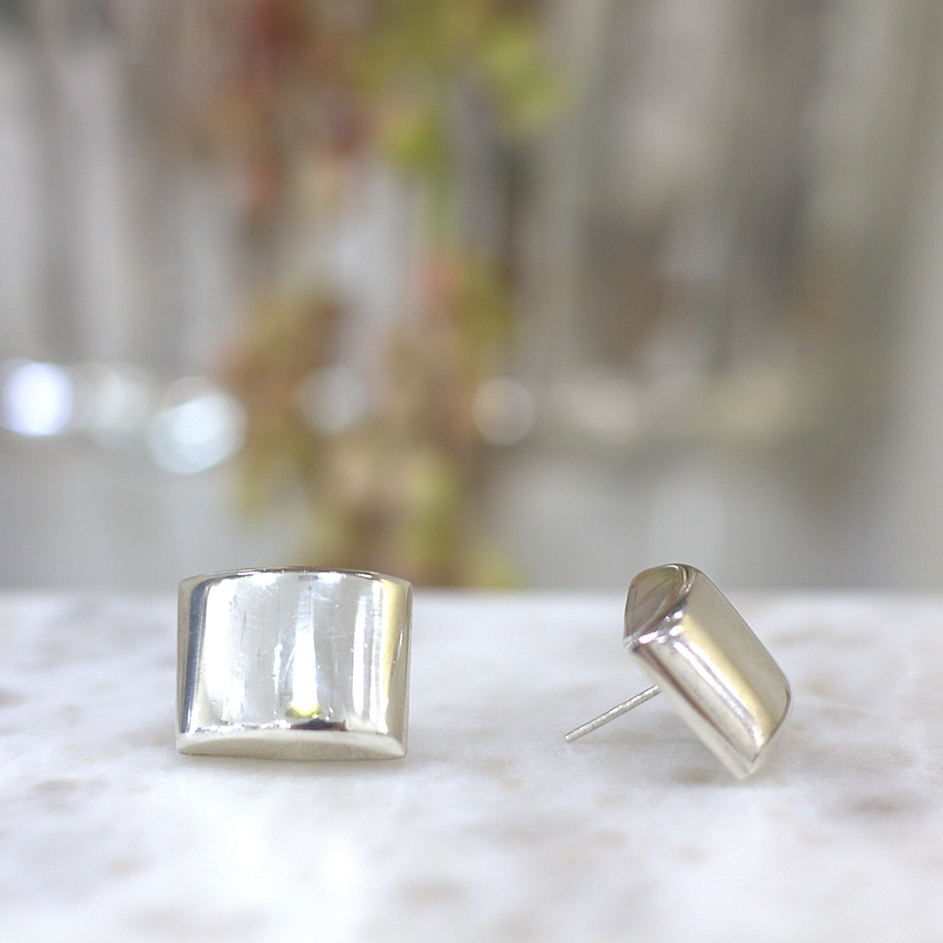 ESTATE Silver Dome Earrings