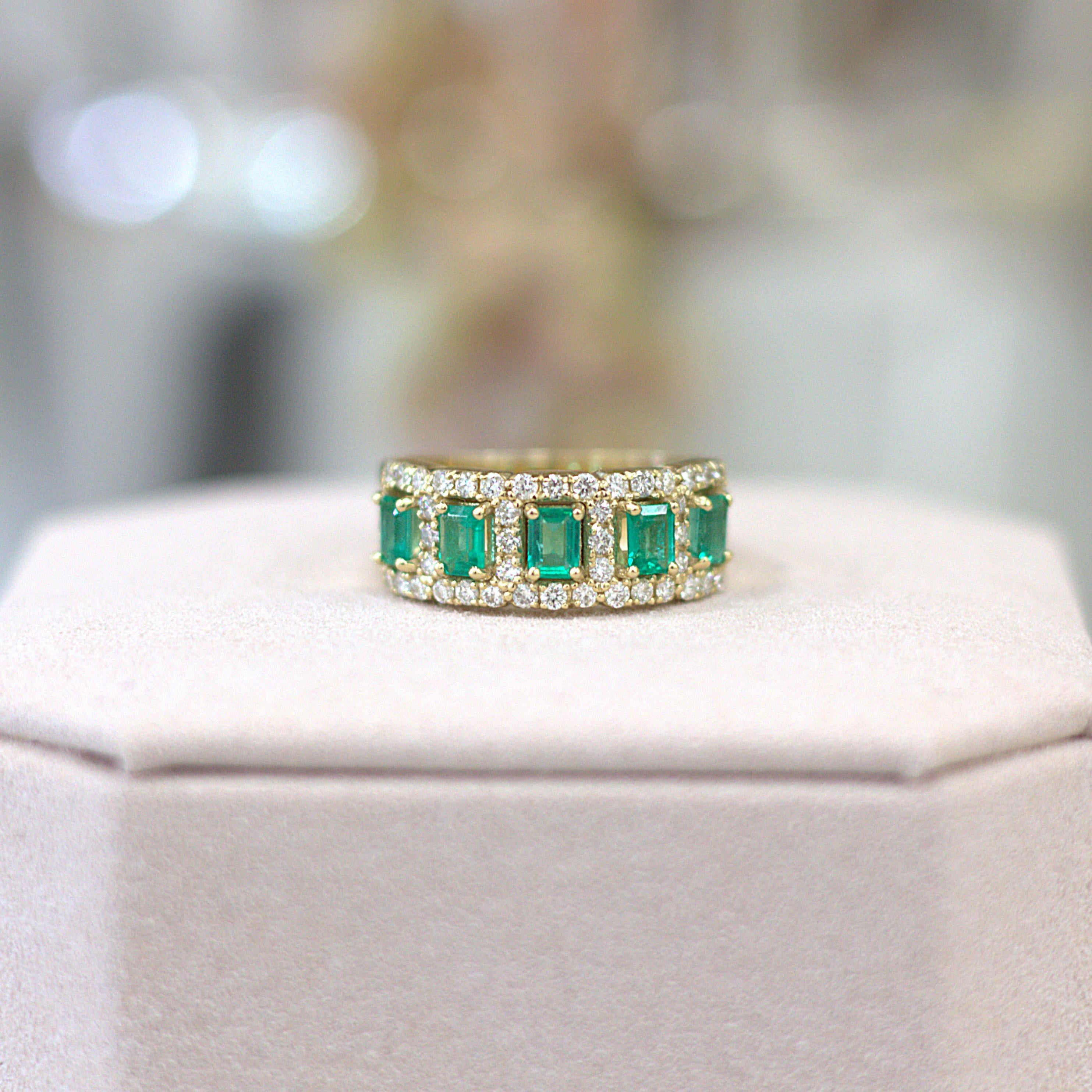 ESTATE Emerald and Diamond Ring