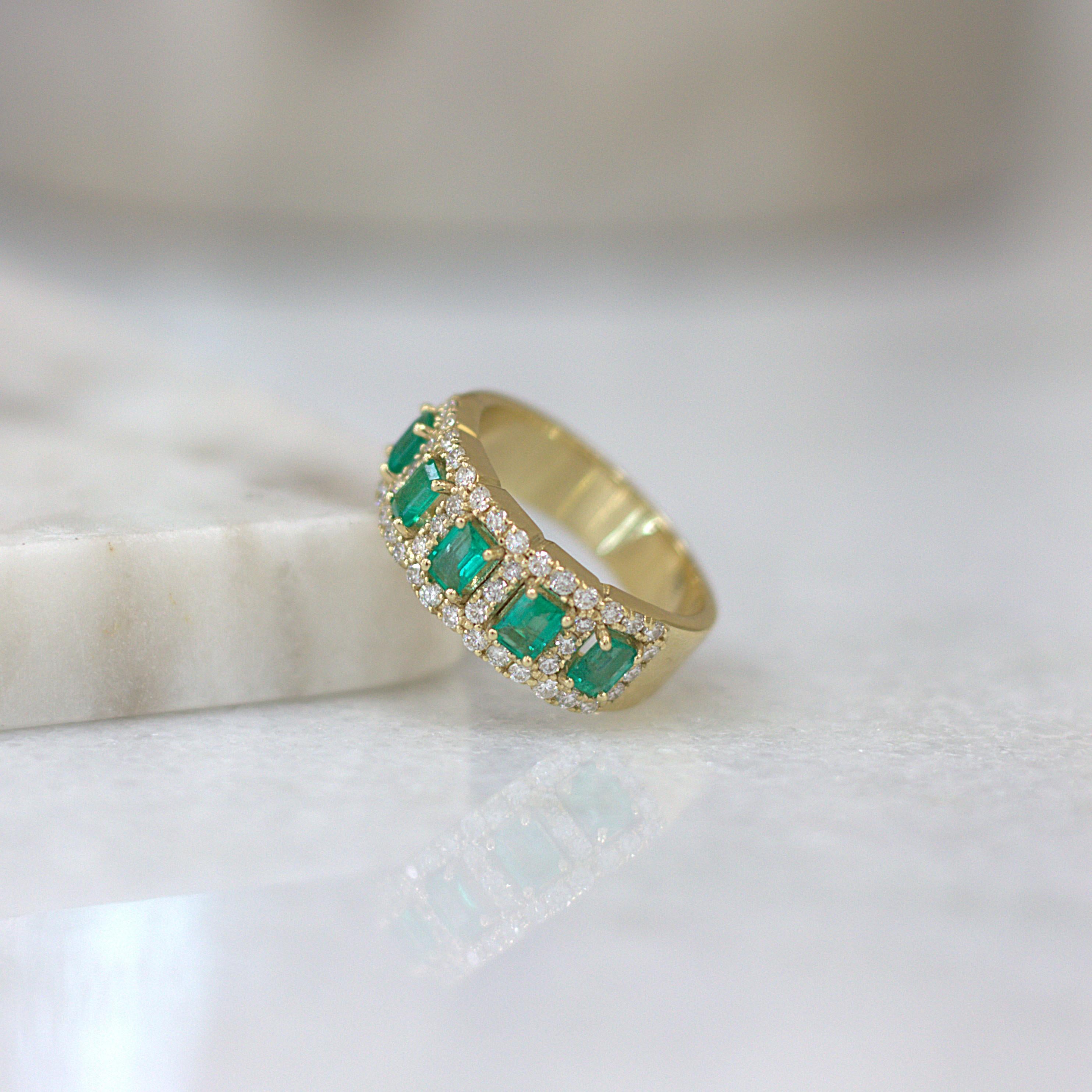ESTATE Emerald and Diamond Ring