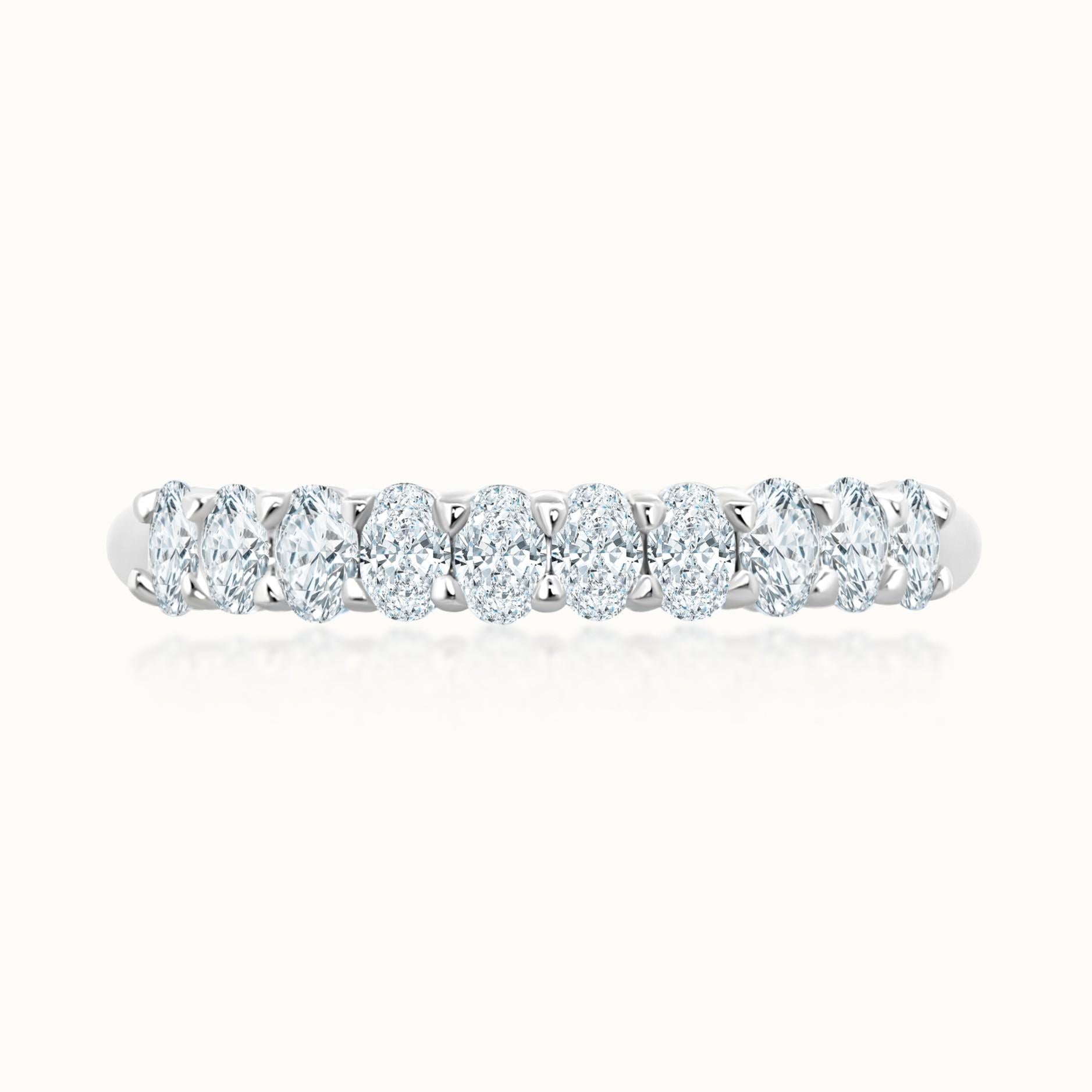 Savannah Oval Diamond Band