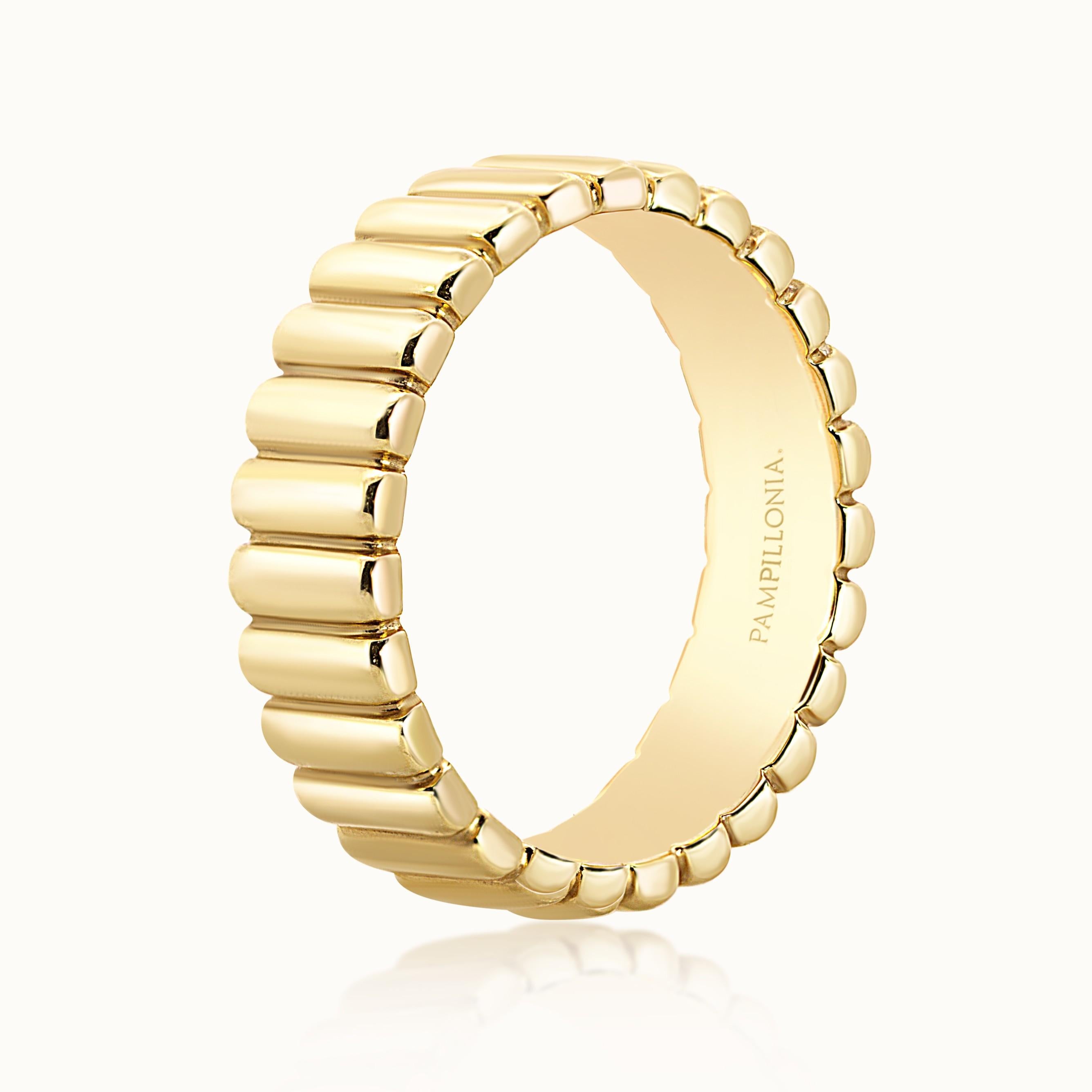 Aubri Fluted Band