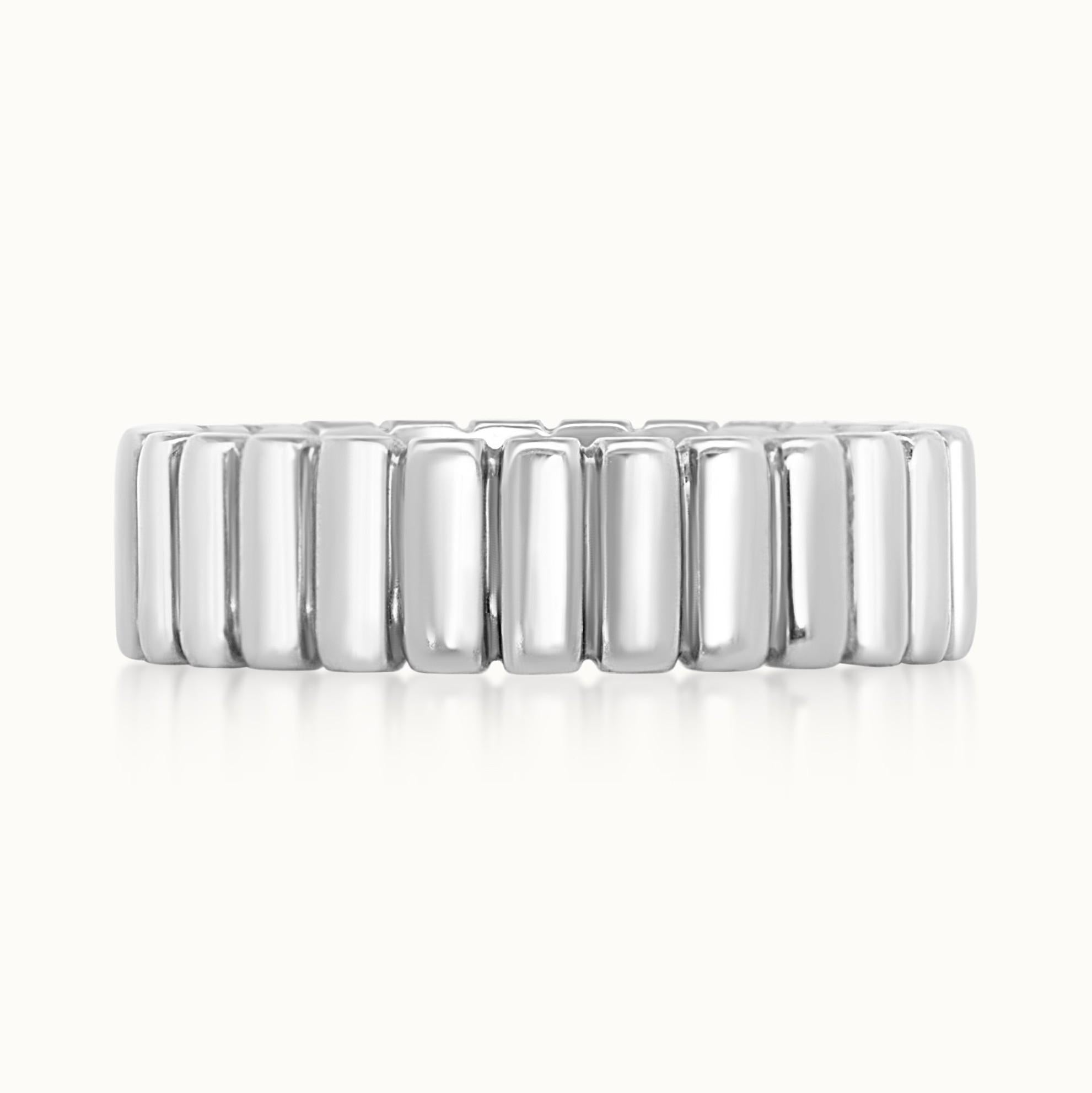 Aubri Fluted Band